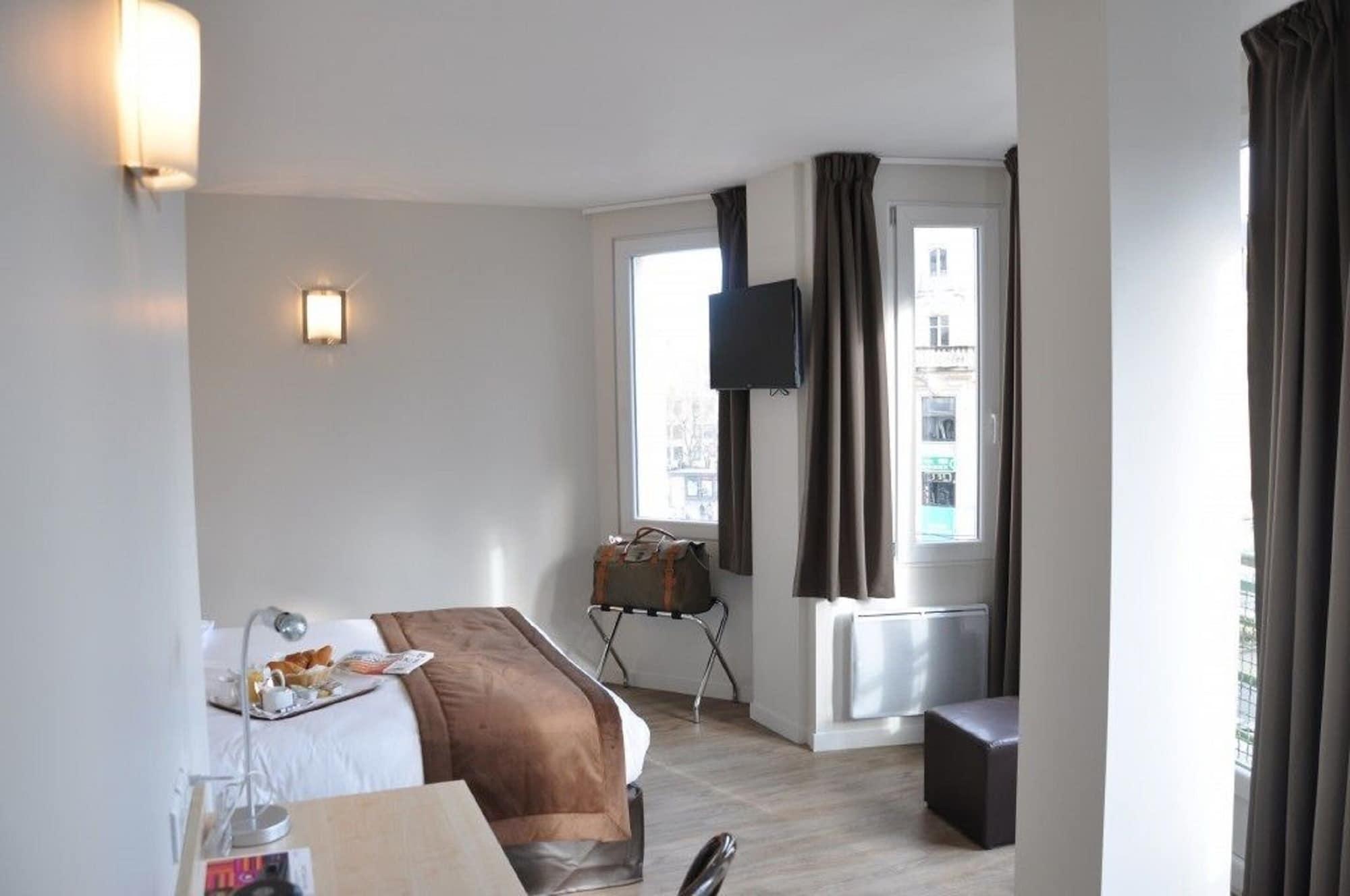 Hotel Foch Nancy Gare エクステリア 写真