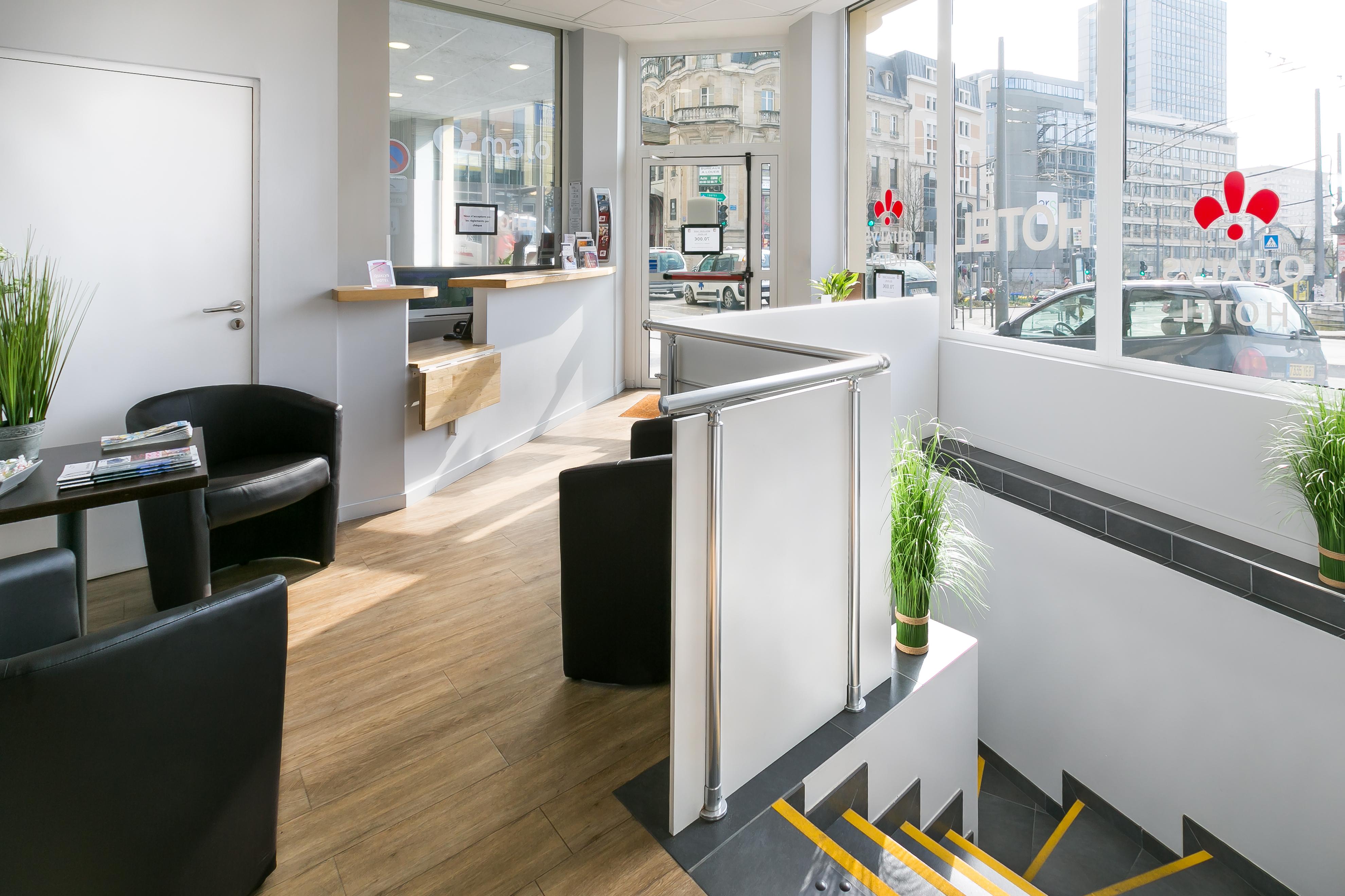 Hotel Foch Nancy Gare エクステリア 写真
