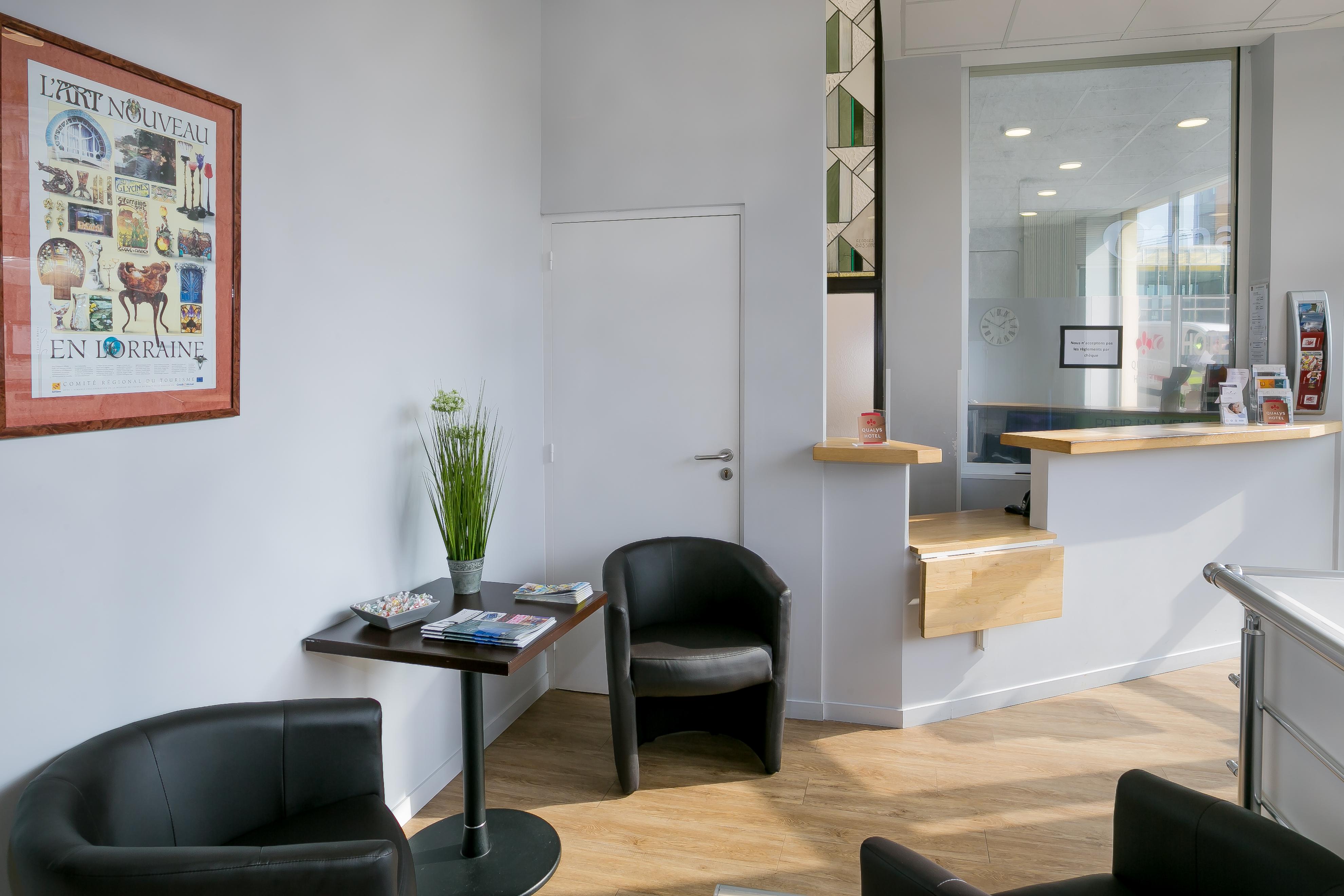 Hotel Foch Nancy Gare エクステリア 写真