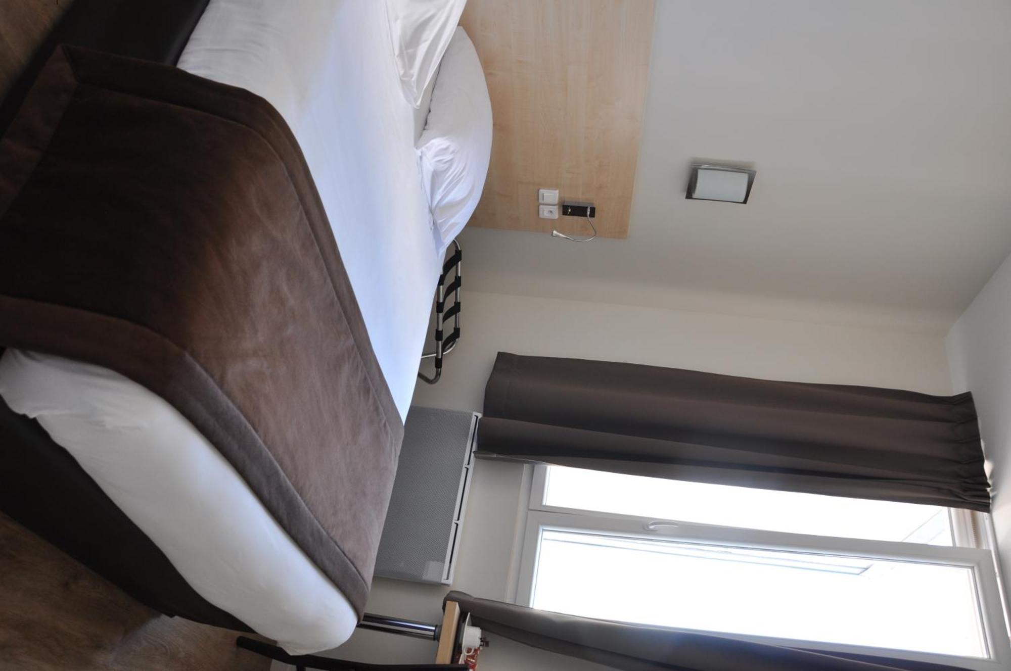 Hotel Foch Nancy Gare 部屋 写真